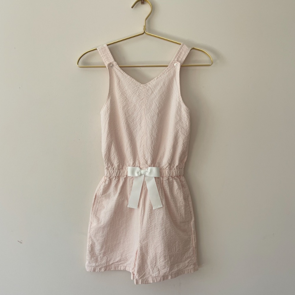 HOPE & HENRY VGUC Pink Striped Seersucker Summer Romper w/ Bow Detail
